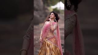Actre Iswarya Menon Latest Hot Reels In Saree