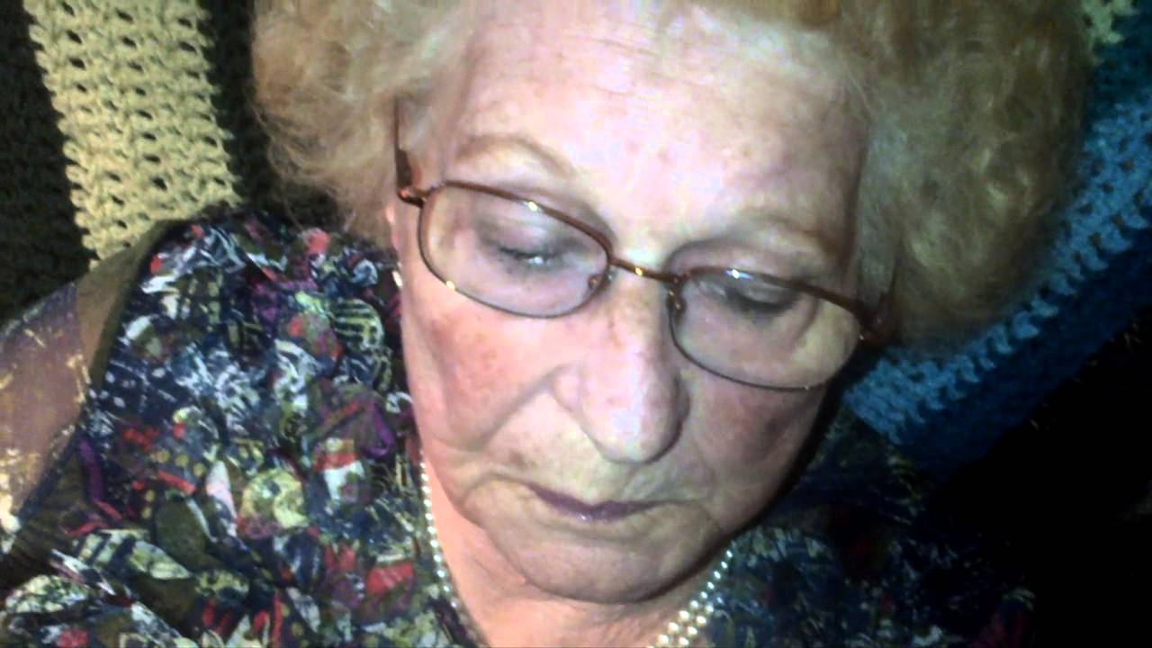 Боль Бабушка Порно Видео