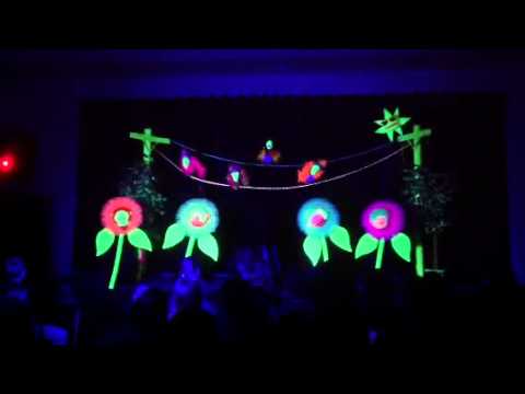 TBC Black light puppet show - YouTube