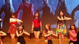 180527 유니티(UNI.T) 아이레벨홀 팬사인회 넘어(No More) 무대 180527 유니티(UNI.T) 아이레벨홀 팬사인회 넘어(No More) 무대