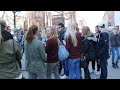 Robin Oslon päiväkävelyllä