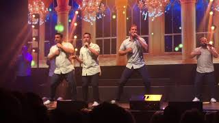 Straight No Chaser Straight No Chaser