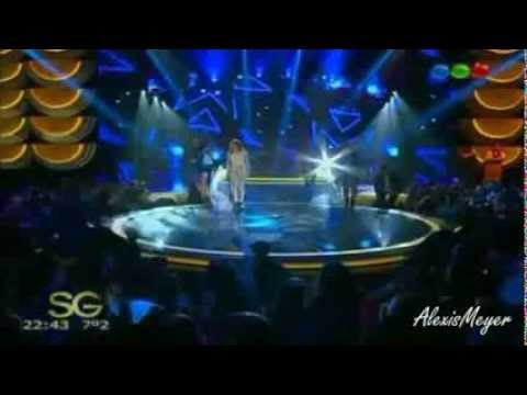 Martina Stoessel (Violetta) con Susana Gimenez (Hoy somos más/Como Quieres) Martina Stoessel (Violetta) con Susana Gimenez (Hoy somos más/Como Quieres)