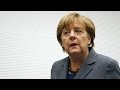 Lemondásra szólították fel Angela Merkelt