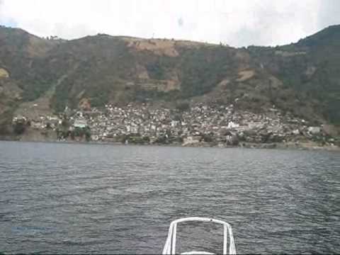 Tour del Lago de Atilan