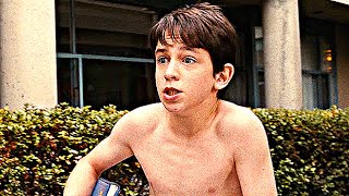 Diary Of A Wimpy Kid Rodrick Rules 2011 - In The Ladies Room Scene 2K Hd