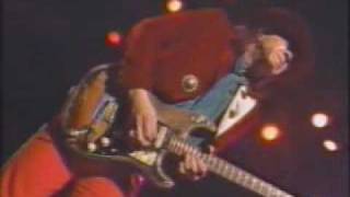 Watch Stevie Ray Vaughan Voodoo Chile slight Return video