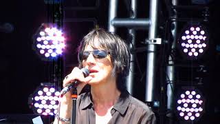 Watch K D Lang This video