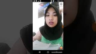 Julia P Putry