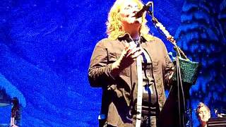 Watch Indigo Girls Peace Child video