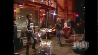 Stray Cats - Rock This Town/ Stray Cat Strut (Live On Fridays)