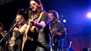 Watch Shooter Jennings She Lives In Color video