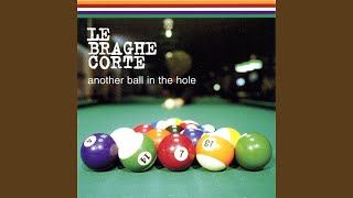 Watch Le Braghe Corte Garden Song video