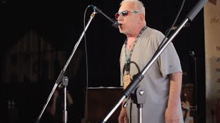 Watch Eric Burdon Wait video