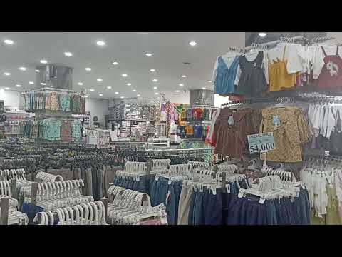 PERSIAPAN LEBARAN, BERBELANJA DI TOSERBA LEGENDARIS YANG LENGKAP DAN MURAH.