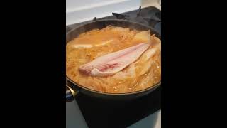 Kore Kimchili Acı Uskumru Yemeği - Hot Mackerel Fish With Kimchi