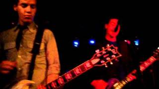 Watch Taproot Words Dont Mean A Thing video