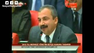 Sırrı Süreyya Önder'in konuşmalarından esprili kesitler