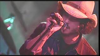 Watch Los Piratas Teching feat Bunbury video