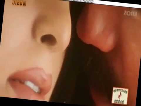 Juhi Chawla hot Navel Kiss