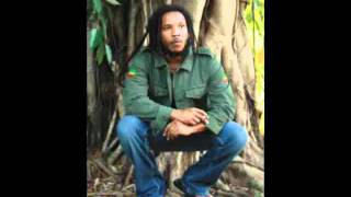 Watch Stephen Marley False Friends video