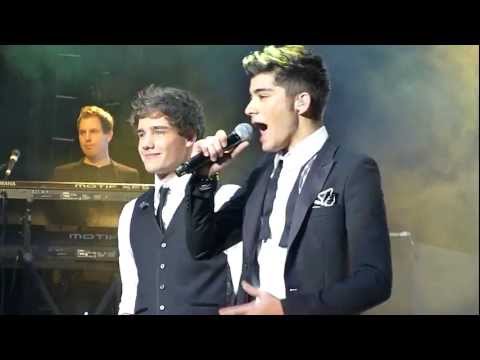 Direction Girl on One Direction Only Girl In The World Hd Close 07 04 11
