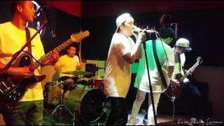 Watch Chicosci Amen video
