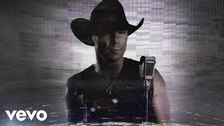 Watch Kenny Chesney Noise video