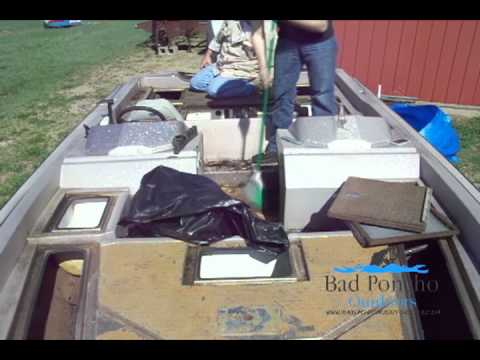 Bass Boat Restoration - Day Two - Rear Deck Carpet Removal