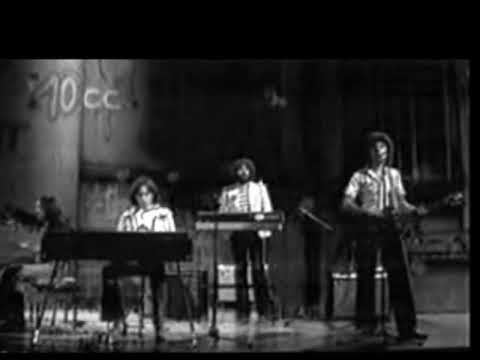 Une Nuit A Paris (Part 1) / The Same Night In Paris (Part 2) / Later The Same Night In Paris (Part 3) Video