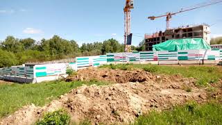 Видео Идёт строительство домов по программе реновации город Зеленоград район Крюково Георгиевский проспект от Дмитрий Сергеевич Кузнецов,, Георгиевский проспект, Зеленоград, Россия