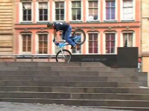 Animated Bike Stunts