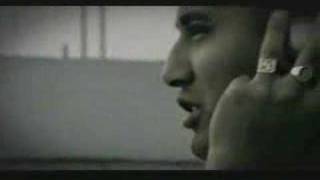 Watch King Prawn Someone To Hate video