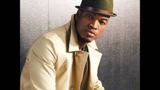 Watch Neyo Floating Away video