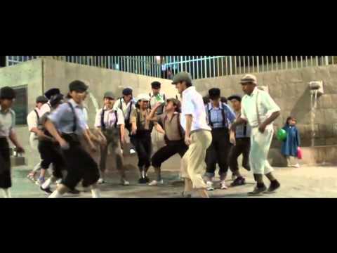 AILA RE AILA (KHATTA MEETHA) - INDI LIVE 2014