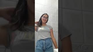 Troca De Roupa.