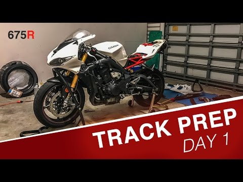 Changing Oil, Indicators, Fairings, Mirrors - Daytona 675R (1 of 3)