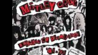 Watch Motley Crue Welcome To The Machine video