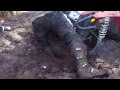 quad dans la boue et quadeur bloqué dans la boue impossible de sortir polaris