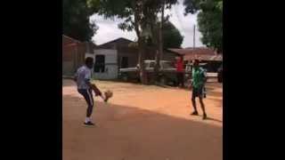 kBypu-axGSY Video Image