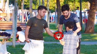 Çocuk, Beş Kuruş Parasiz Abi̇si̇nden Yi̇yecek İsterse - Sosyal Deney