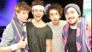 Watch Midnight Beast Love Bites video