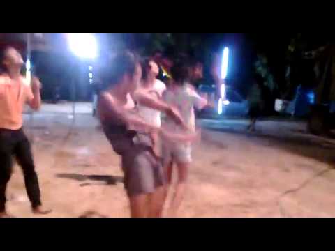 Watch สาวเลยยังรอ กระเทยเต้น