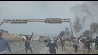 Видео Antofagasta, Chile: Images of a revolt in progress (Riot, 12 November 2019) от Perseus999, Антофагаста, Чили