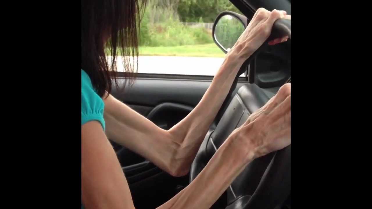 Photo of Lizzie Velasquez  - car
