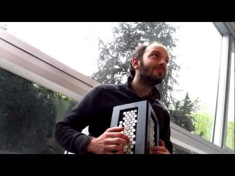 Jules Hotrique presenting his DUALO.flv