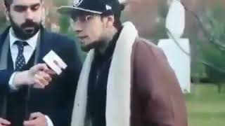 Ezhel O Pi̇ti̇ Pi̇ti̇ Soyluyor