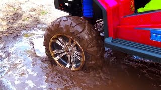 Max Stuck in the mud TOWING Ride on QUAD BIKE