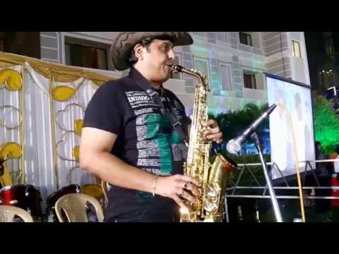 Hindi instrumental Jab koi baath on saxophone by sj prasanna...