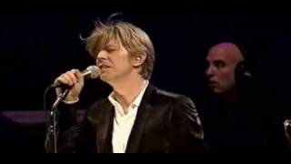 Watch David Bowie Alabama Song video